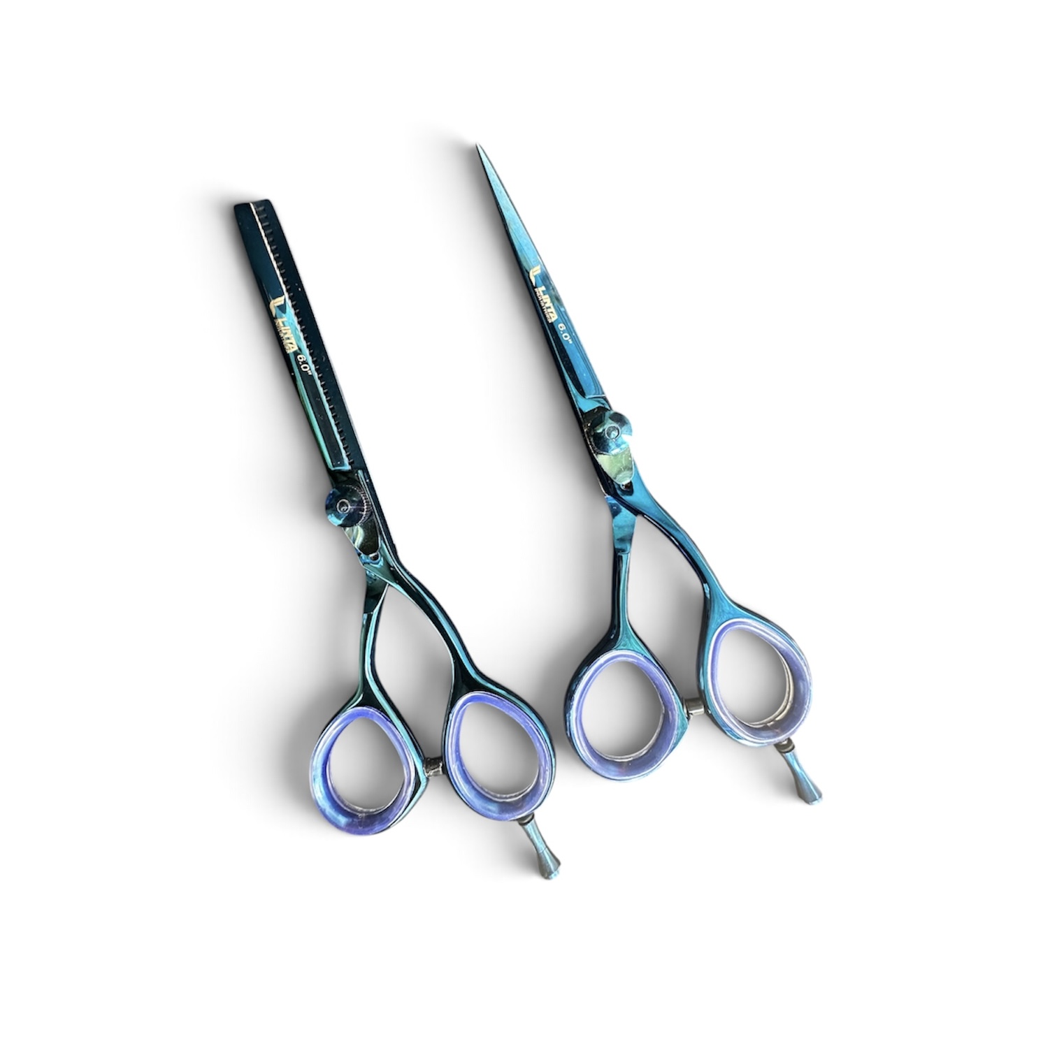 Photoroom_20260802_90427 PM Tijeras Peluqueria y Barberia Profesional 6.0” - Imagen 1