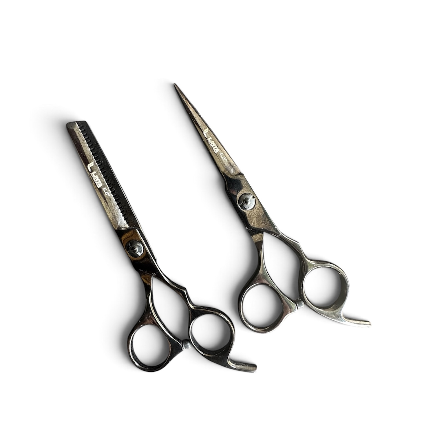 Photoroom_20260802_91543 PM Tijeras Peluqueria y Barberia Profesional 5.5” - Imagen 1
